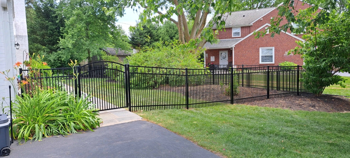 metal fence with ornamental spindles