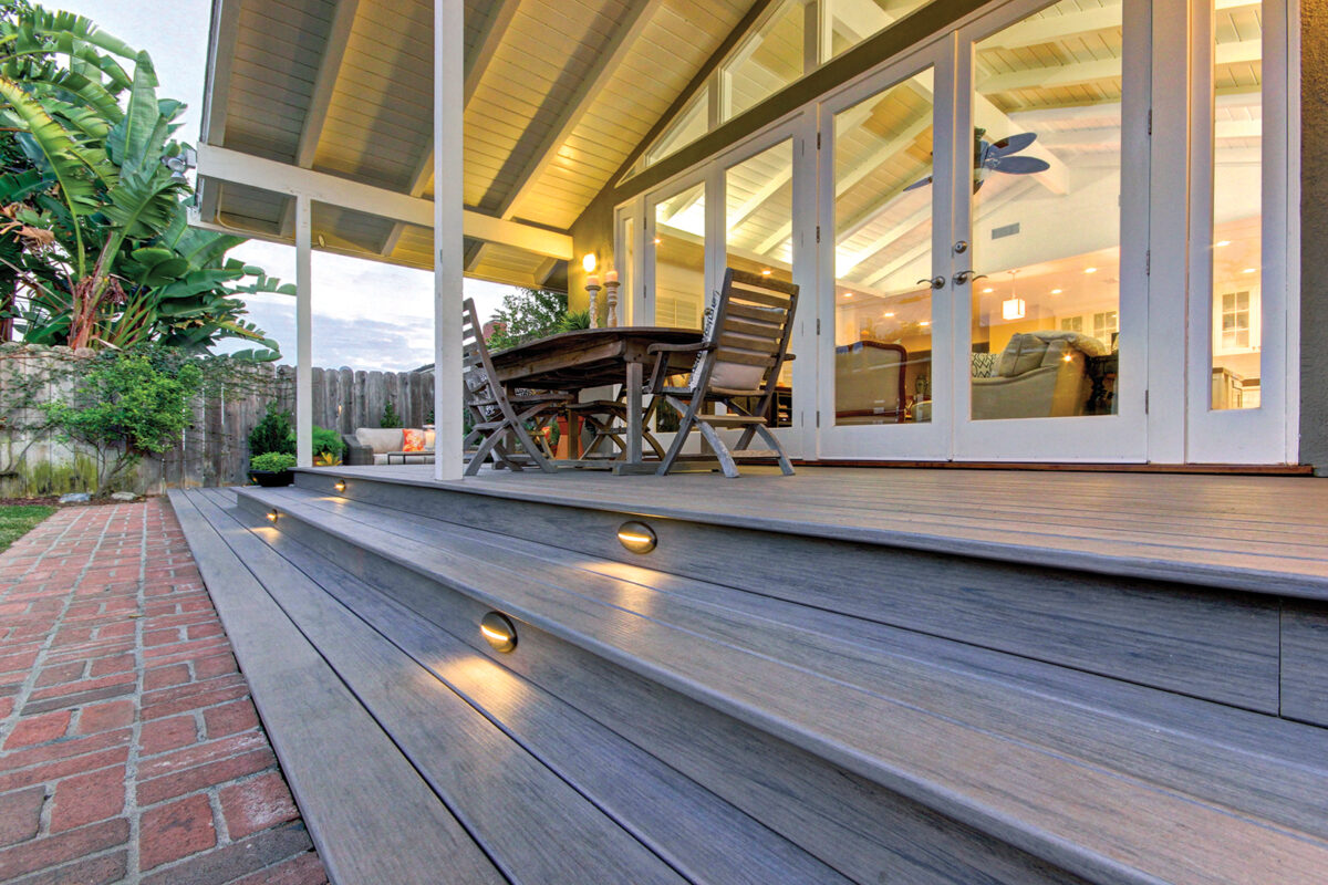 Integrous covered low deck