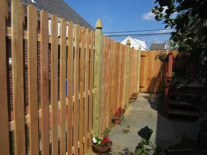Shadowbox Fences Integrous Fences and Decks
