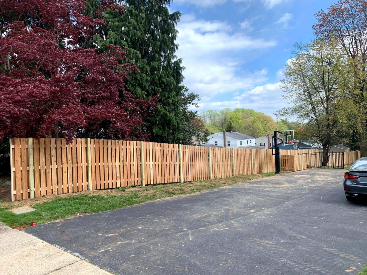 6' tall wood shadowbox fence