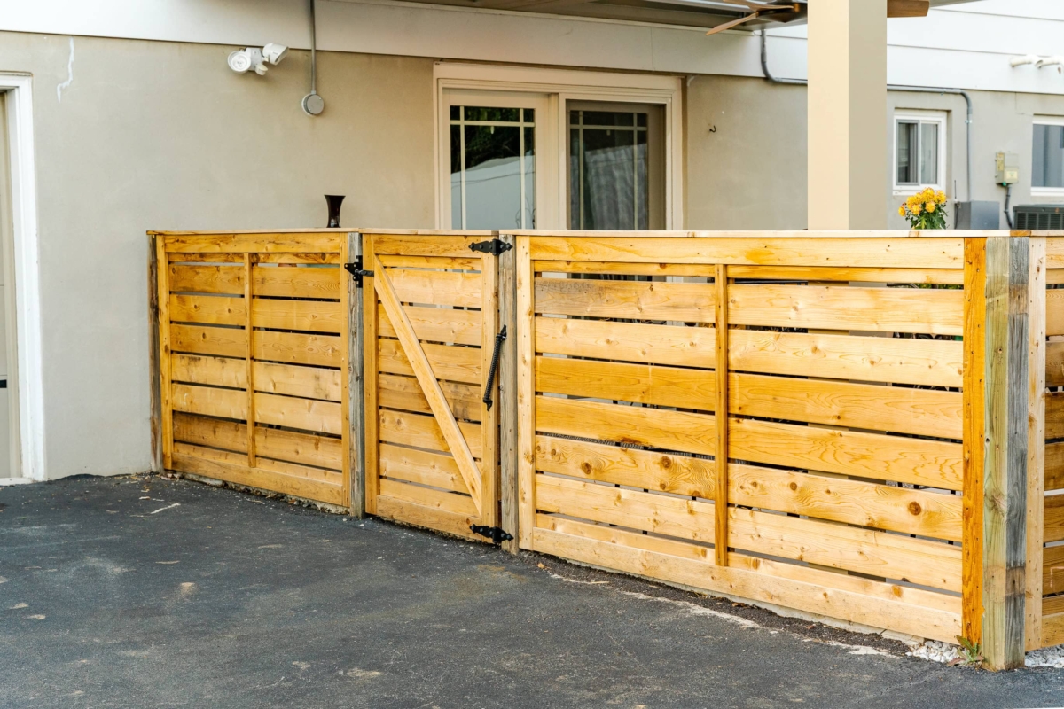 4' tall horizontal fence and gate