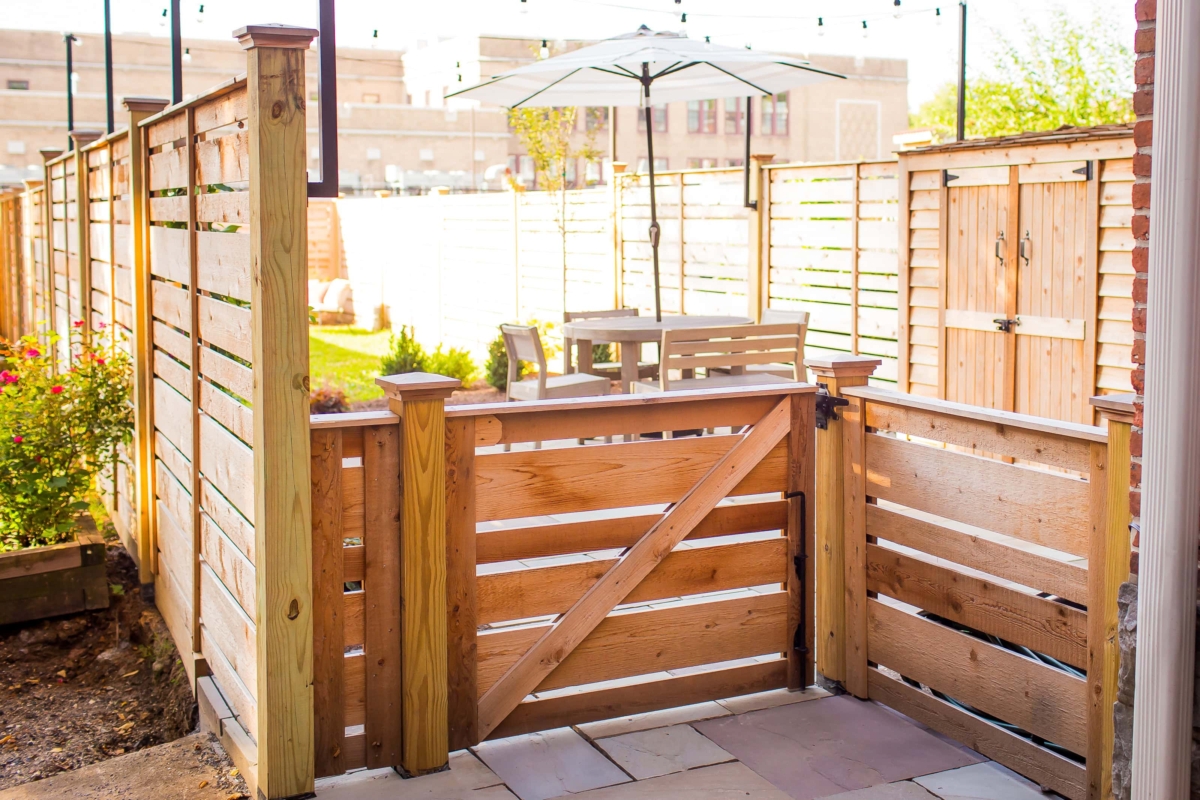 horizontal wood 4' tall gate